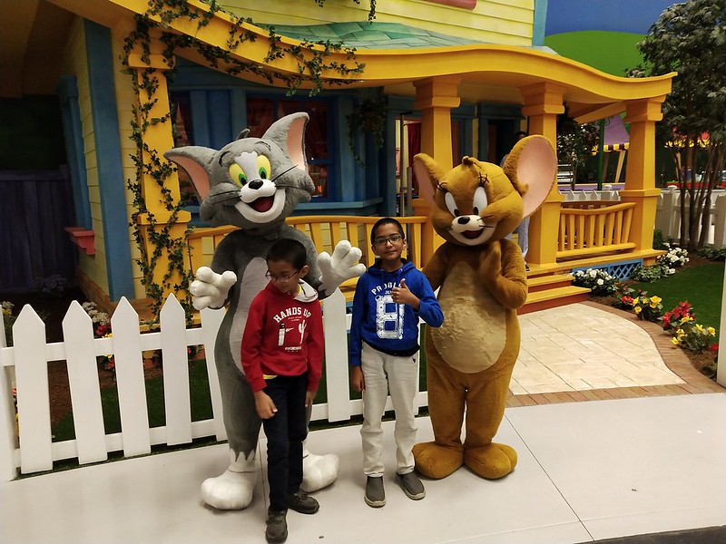 Warner Bros. World <yoastmark class=