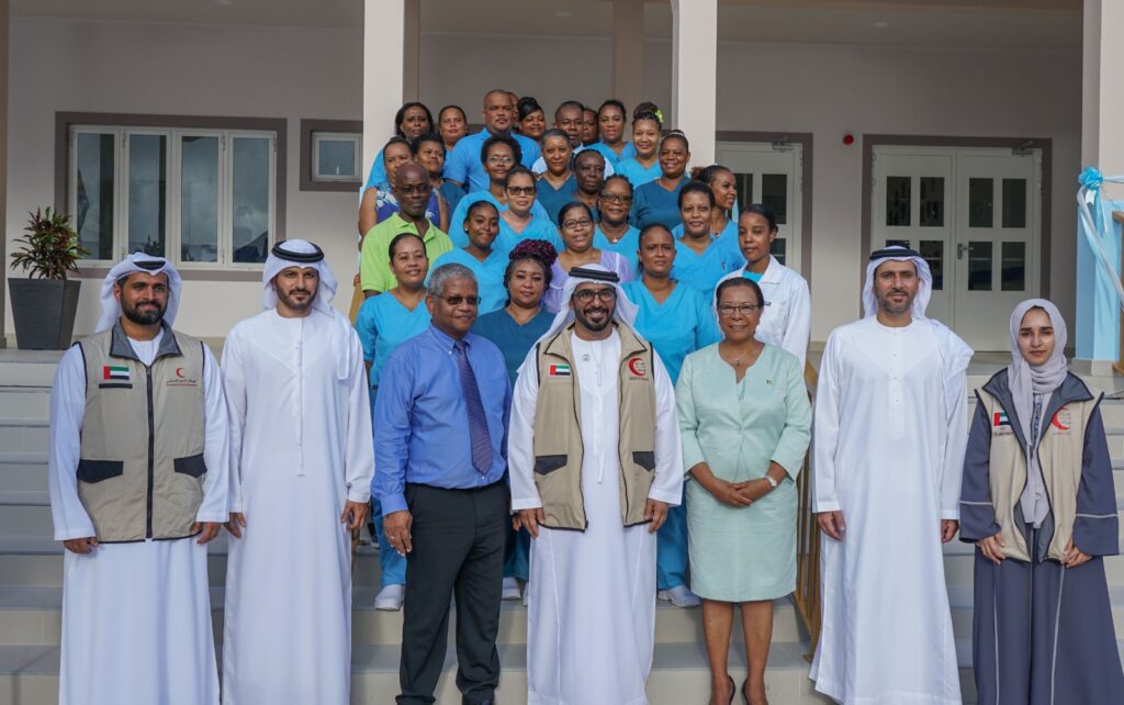 The following people attended the opening ceremony:

The Seychelles' president, Wavel Ramkalawan
Hamoud Abdullah Al Junaibi, Secretary-General of the UAE Red Crescent Authority
Ahmed Al Neyadi, Charge d'Affaires of the UAE Embassy in Victoria
Peggy Vidot, Minister of Health of Seychelles
Sylvester Radegonde, Minister of Foreign Affairs and Tourism
Senior officials from the Ministry of Health of Seychelles and the UAE Red Crescent Authority