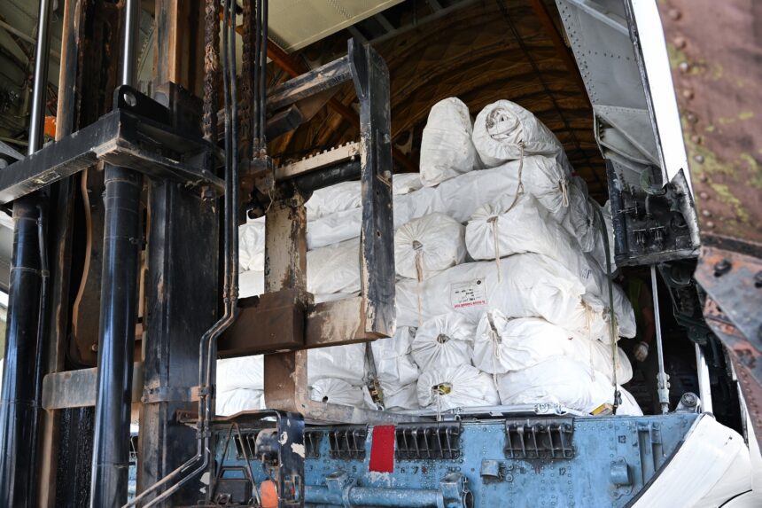 The UAE Sent 622 tons of Aid on 28 Flights To Libya.