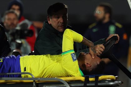 Brazilian Star Neymar Jr. Suffers from Shocking Injury.