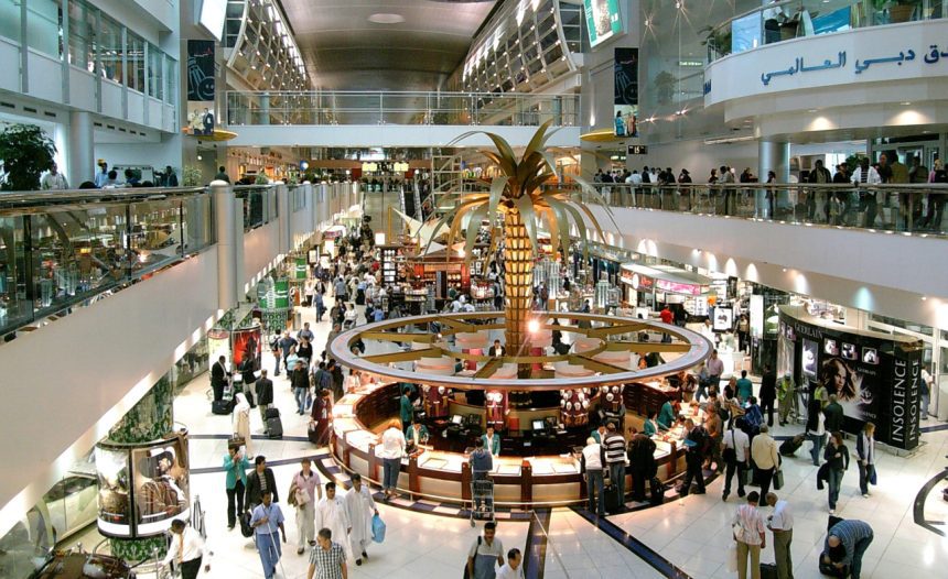 Travel is expected to peak on December 22nd, Dubai Airport Passengers number is estimated to reach 279,000.
