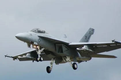 The US Military Drops One of its Fighters Over the Red Sea