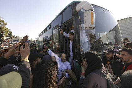 New Successful Hostages/Prisoners Exchange Operation