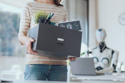 New Technologies Threat Some Jobs with Extinction in 5 Years