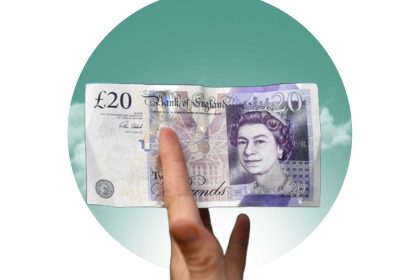 Will the Paper Money Vanish with the Era of Digital Economy